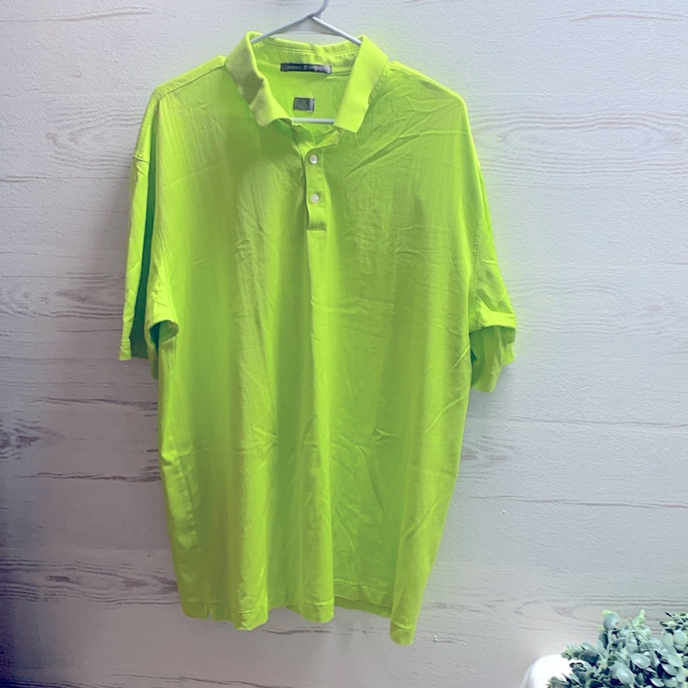 Tiger woods golf shirt short sleeve chartreuse yellow lime green about size XL.